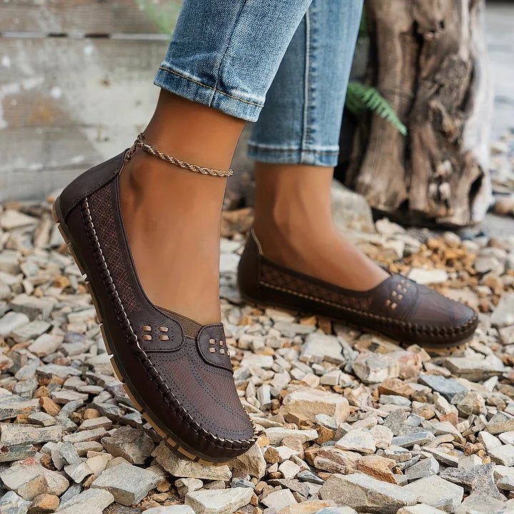 Emily & Isabella Brooks | Women’s Comfort Shoes