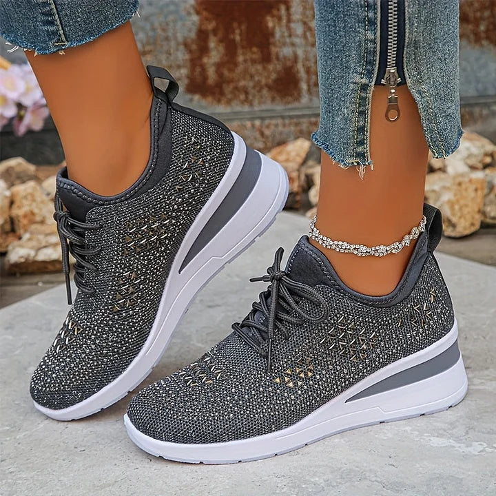 Emily & Isabella Brooks | Comfort Sneakers