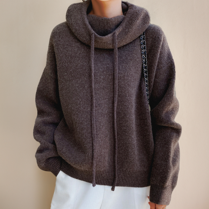 Emily & Isabella Brooks | High-neck sweater