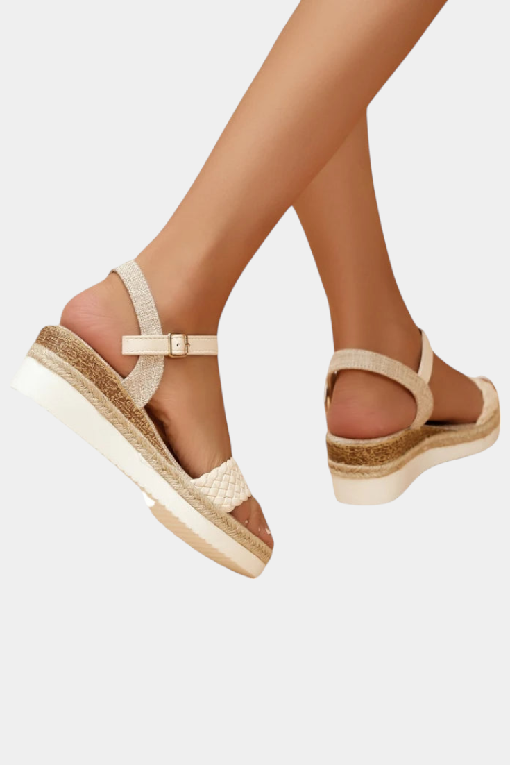 Emily & Isabella Brooks | Sandals with Knitted Detail