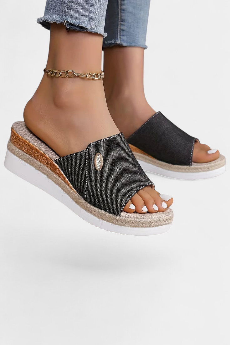 Emily & Isabella Brooks | Open Platform Sandals in Natural Fabric