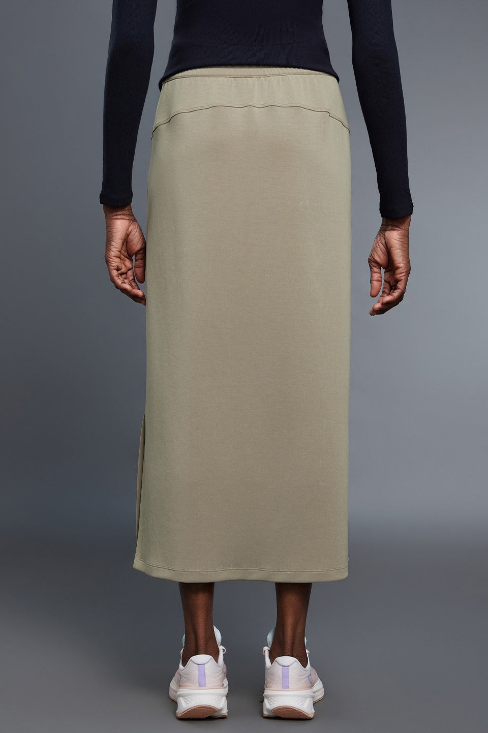 Emily & Isabella Brooks | High Waist Split Straight Midi Skirt