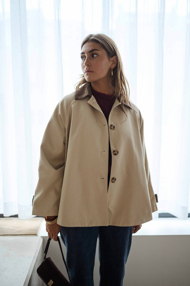 Emily & Isabella Brooks | Beige Jacket