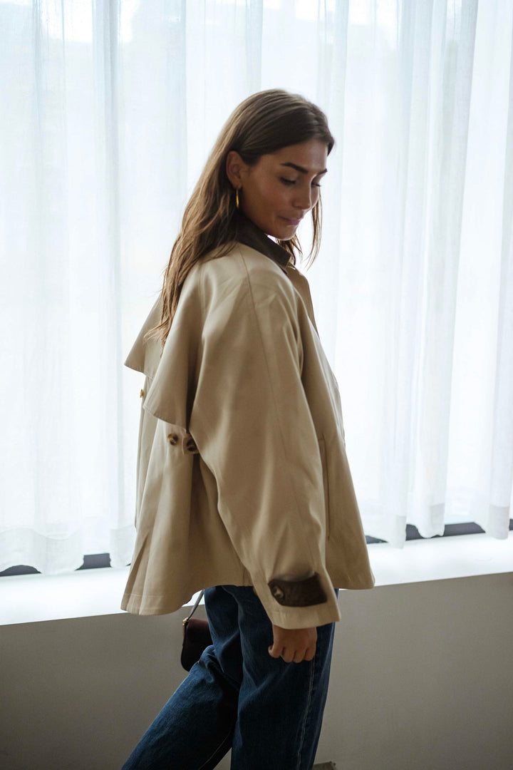 Emily & Isabella Brooks | Beige Jacket