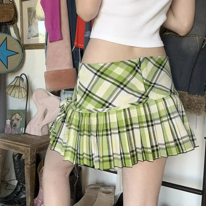 Emily & Isabella Brooks | Plaid Button Skirt in Emerald