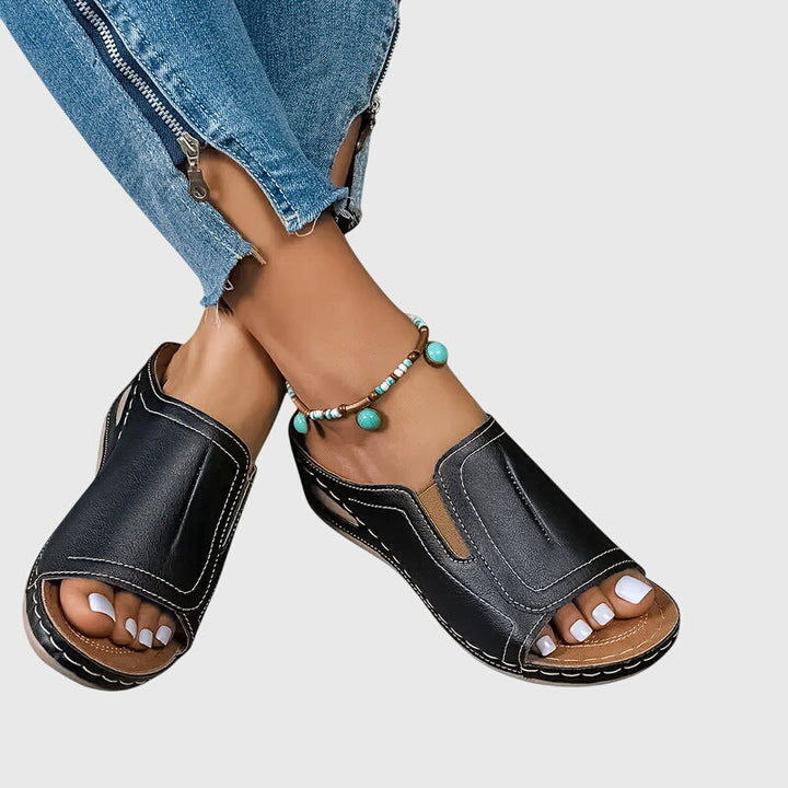 Emily & Isabella Brooks | Orthopedic Sandals
