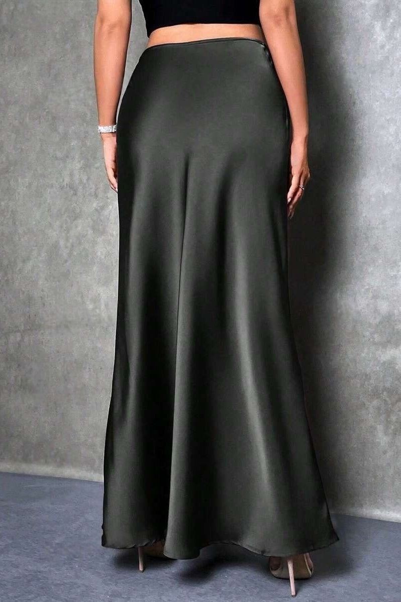 Emily & Isabella Brooks | High Waist Satin Maxi Skirt