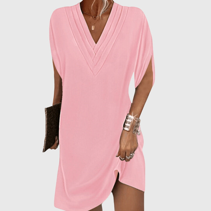 Emily & Isabella Brooks | Elegant Tummy-Hiding Dress