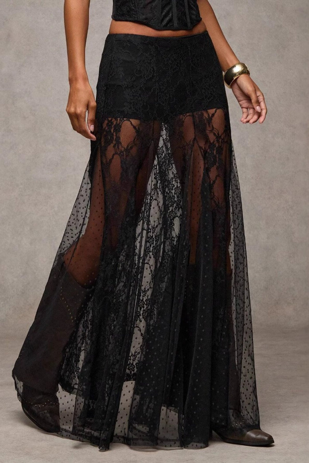 Emily & Isabella Brooks | Low Waist Lace Trim Bodycon Skirt