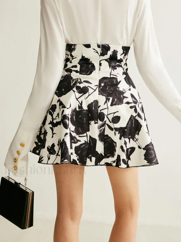 Emily & Isabella Brooks | Floral Print Skirt with Button Details