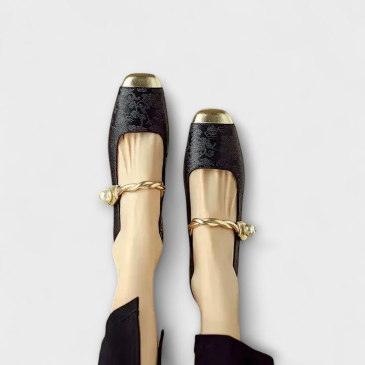 Emily & Isabella Brooks | Loafers