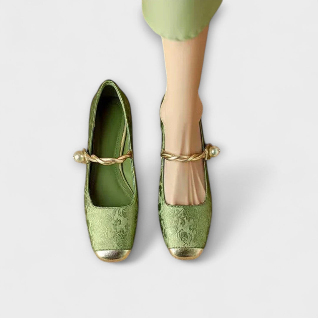 Emily & Isabella Brooks | Loafers