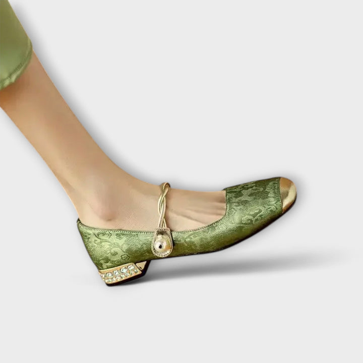 Emily & Isabella Brooks | Loafers