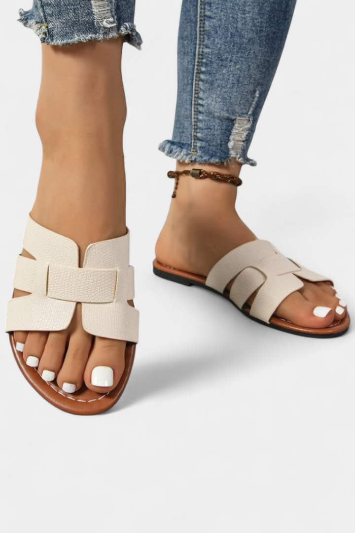 Emily & Isabella Brooks | Classic geometric cut sandals