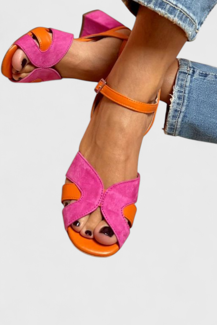 Emily & Isabella Brooks | Elegant sandals with comfortable heel and adjustable strap