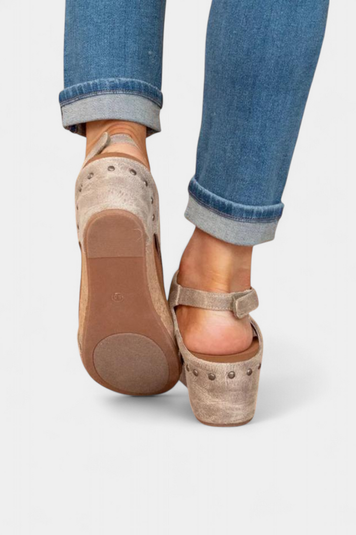 Emily & Isabella Brooks | Orthopedic Sandals