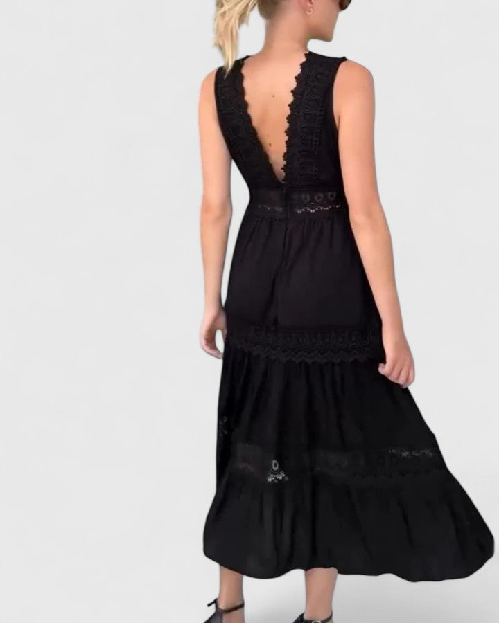Emily & Isabella Brooks | Elegant Midi Dress