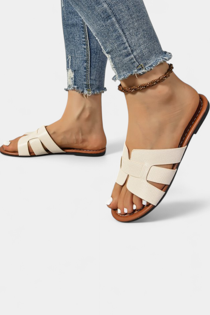 Emily & Isabella Brooks | Classic geometric cut sandals