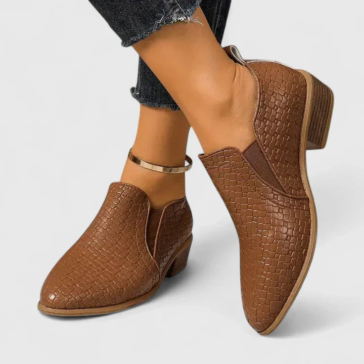 Emily & Isabella Brooks | Comfort Shoes