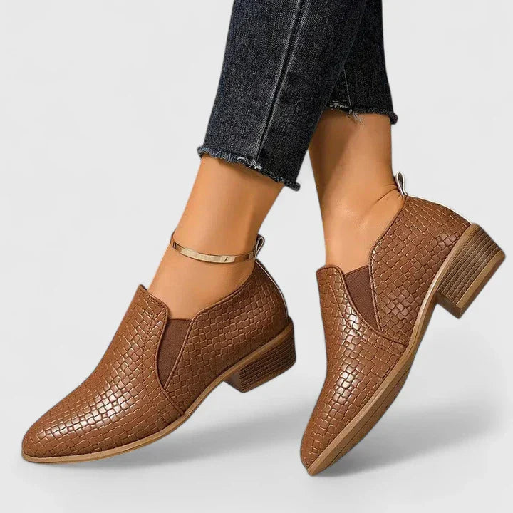 Emily & Isabella Brooks | Comfort Shoes