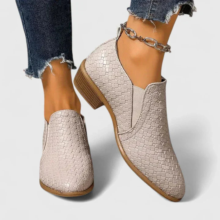 Emily & Isabella Brooks | Comfort Shoes