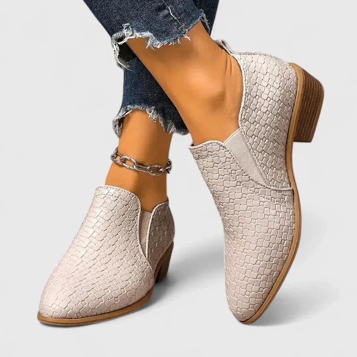 Emily & Isabella Brooks | Comfort Shoes