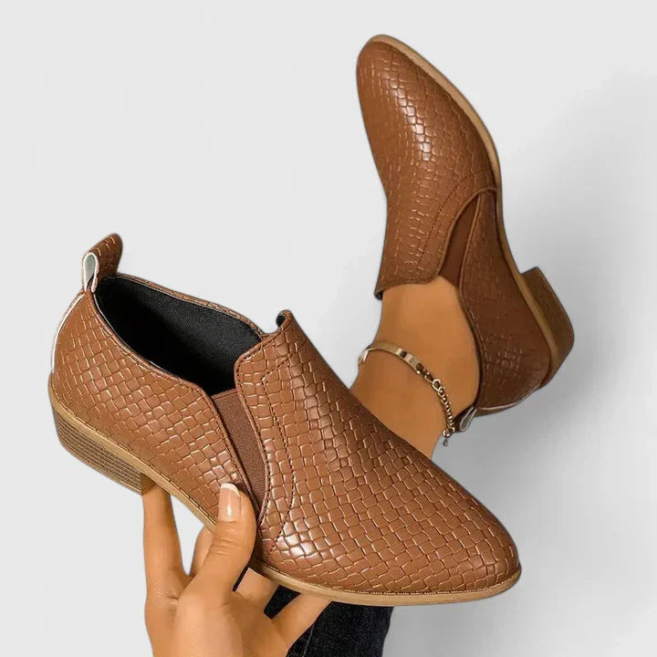 Emily & Isabella Brooks | Comfort Shoes