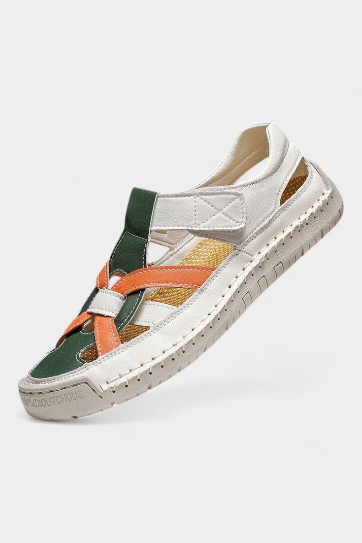 Emily & Isabella Brooks | Ergonomic sandals made of synthetic leather with side cutouts