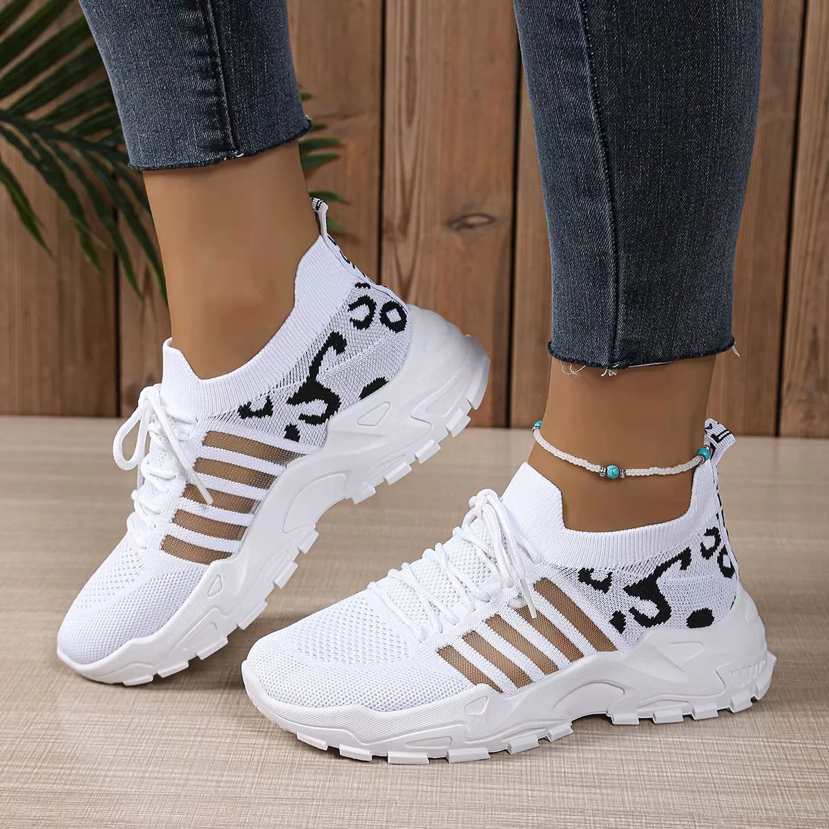 44926094606557