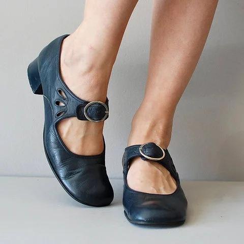 Emily & Isabella Brooks | Leather Pumps