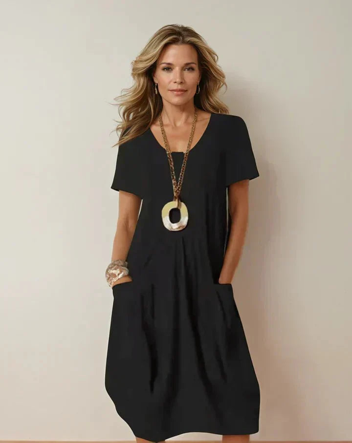 Emily & Isabella Brooks | Fluid Casual Maxi Dress