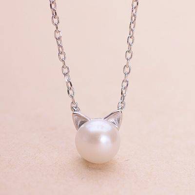 Emily & Isabella Brooks | Pearl Cat Necklace with Earrings and Ring
