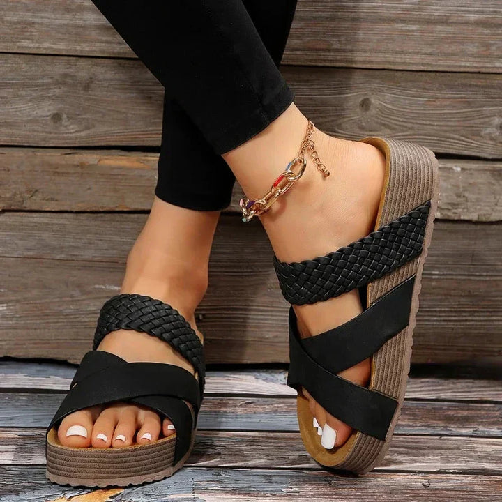 Emily & Isabella Brooks | Comfort Sandals