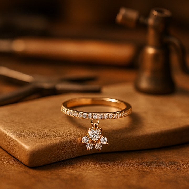 Emily & Isabella Brooks | Cat Paw & Heart Stone Ring – Gold & Silver Tone