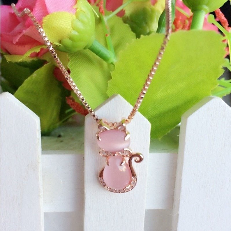Emily & Isabella Brooks | Pink Stone Cat Necklace with Zircon