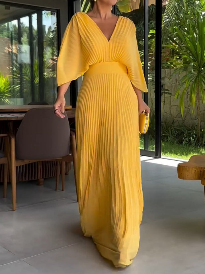 Emily & Isabella Brooks | Floating Ribbed Maxi Dress