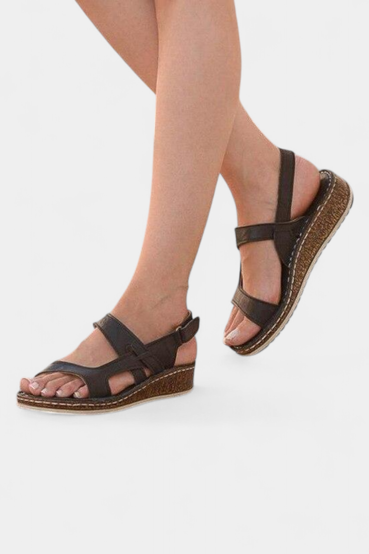 Emily & Isabella Brooks | Summer Orthopedic Sandals