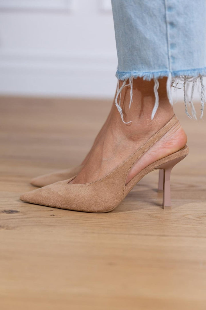 Emily & Isabella Brooks | Premium Slingback Heels