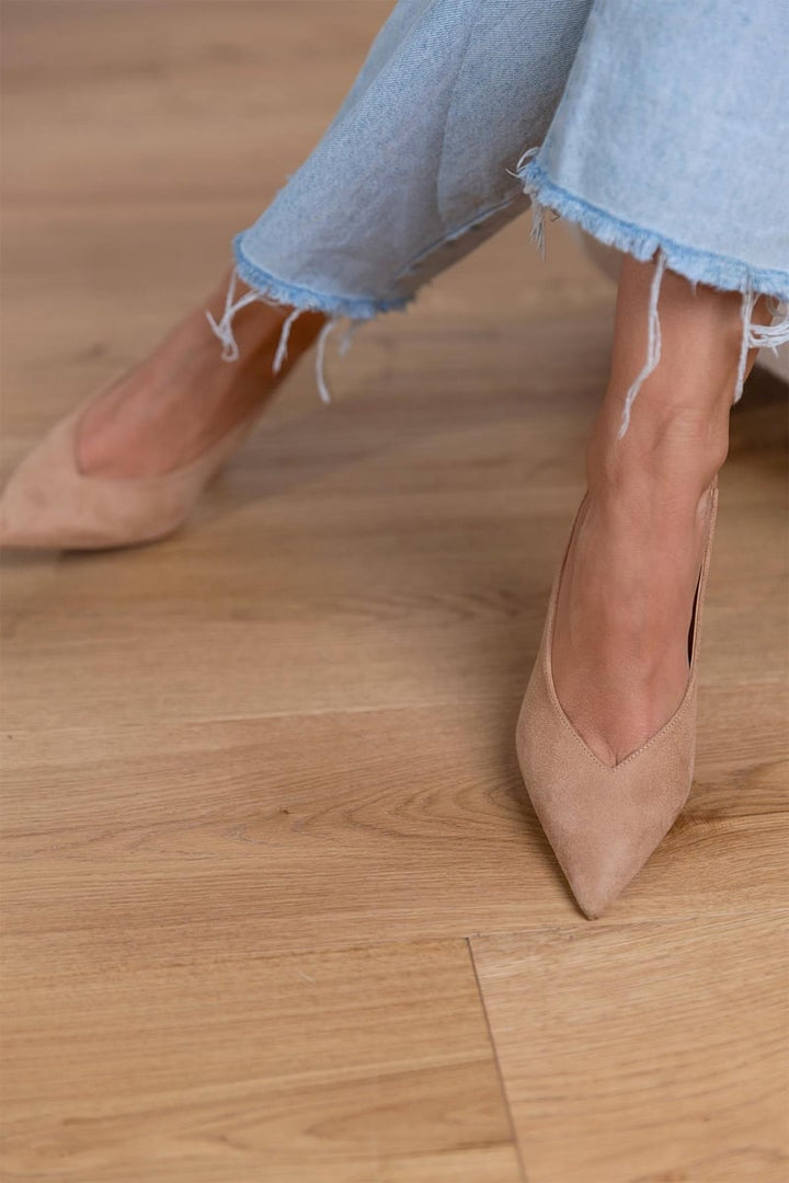 Emily & Isabella Brooks | Premium Slingback Heels