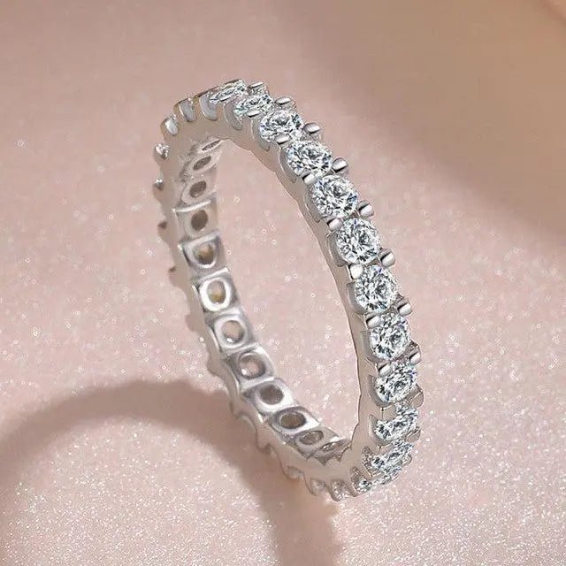 Emily & Isabella Brooks | Silver Ring with Zirconia Inlay