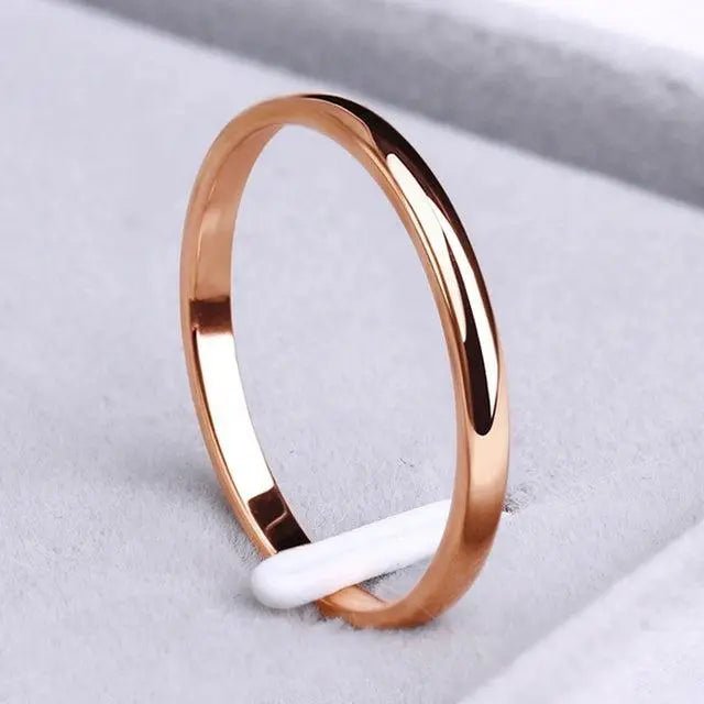 Emily & Isabella Brooks | Gold and Silver Simple Ring