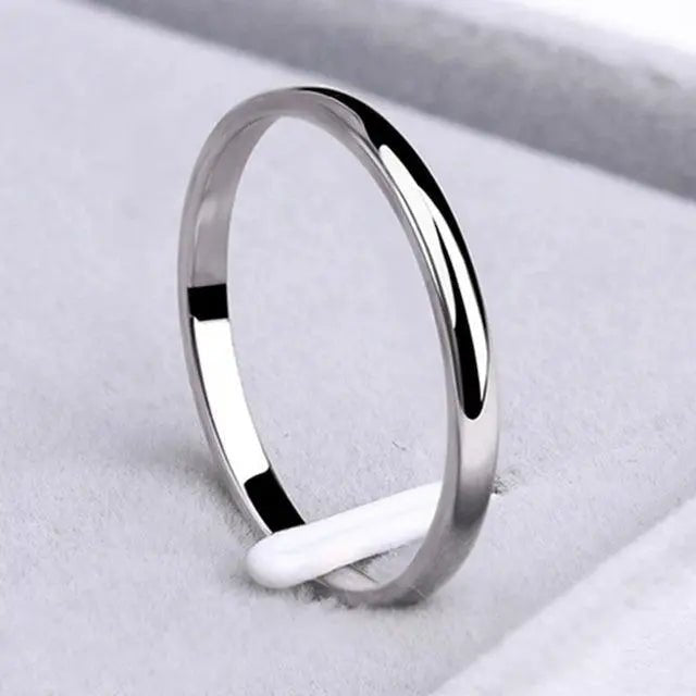 Emily & Isabella Brooks | Gold and Silver Simple Ring
