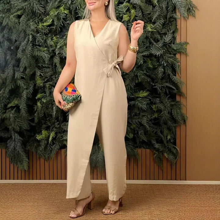Emily & Isabella Brooks | Elegant V-Neck Jumpsuit