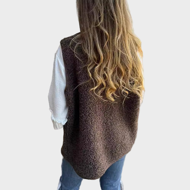 Emily & Isabella Brooks | Short Warm Vest