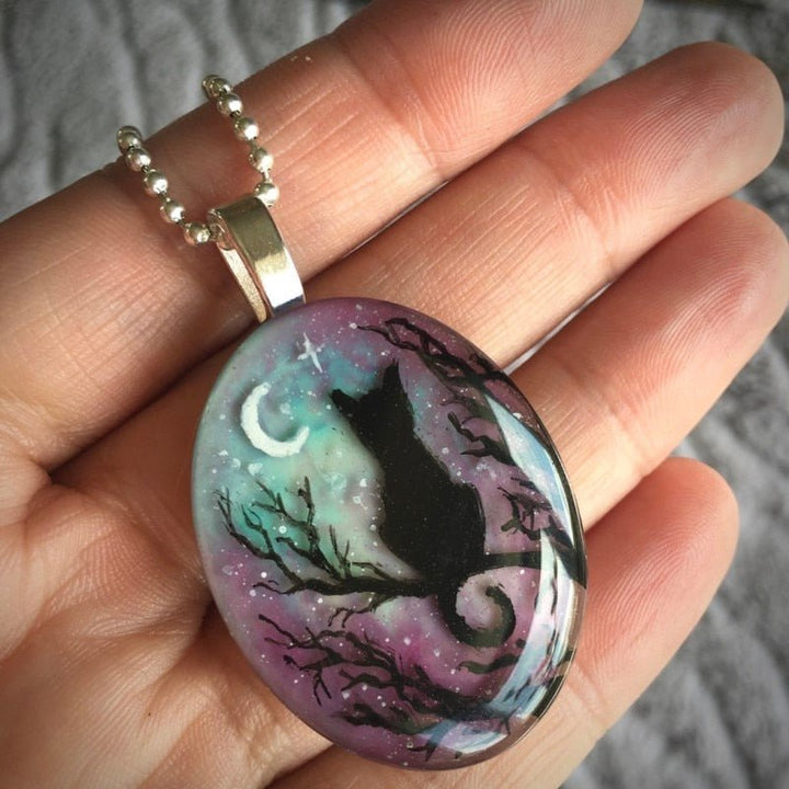 Emily & Isabella Brooks | Cat Necklace in Silver