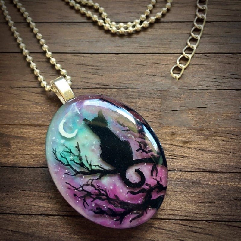 Emily & Isabella Brooks | Cat Necklace in Silver