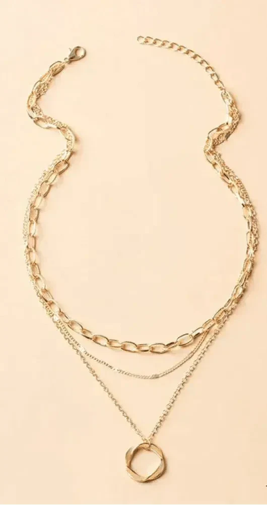 Emily & Isabella Brooks | Vintage Gold Layered Chain and Pendant Necklace
