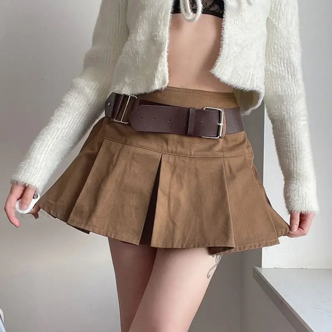 Emily & Isabella Brooks | Pleated Mini Skirt
