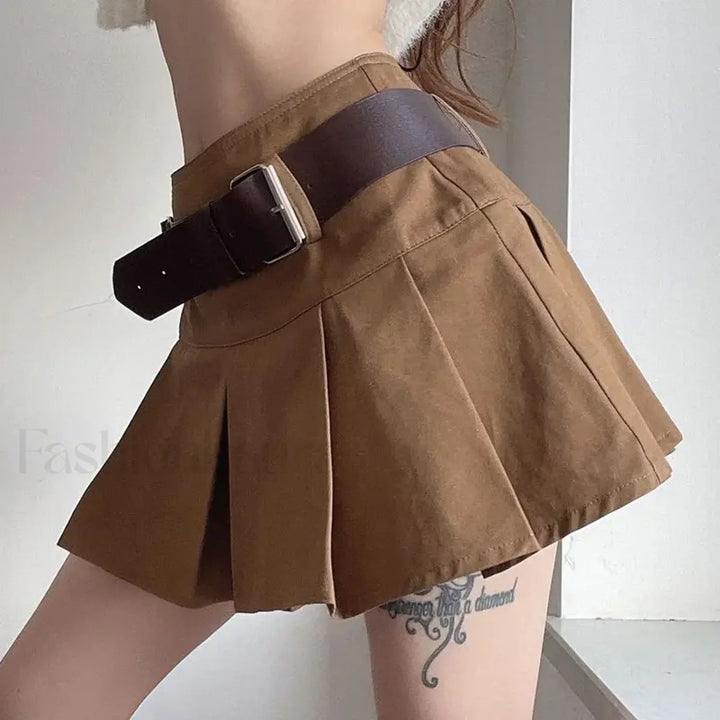 Emily & Isabella Brooks | Pleated Mini Skirt