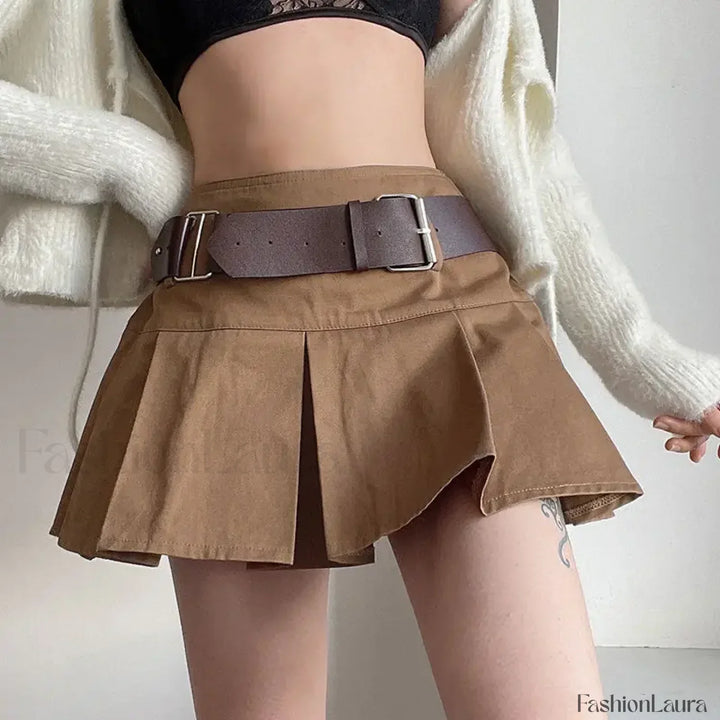 Emily & Isabella Brooks | Pleated Mini Skirt